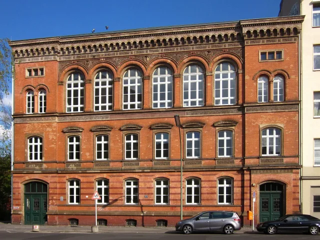 Alexandrinenstraße (Berlin)